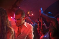 Discoteca queen bailando